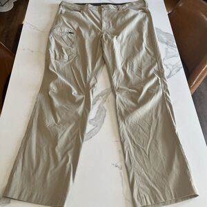 Eddie Bauer Pants 40x32 Beige Nylon Stretch Performance Mens Zip Cargo Pocket